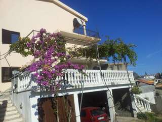 Апартаменты Apartments Tara Улцинь Апартаменты с видом на море-48